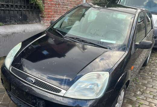 Ford 1.4i X-Trend