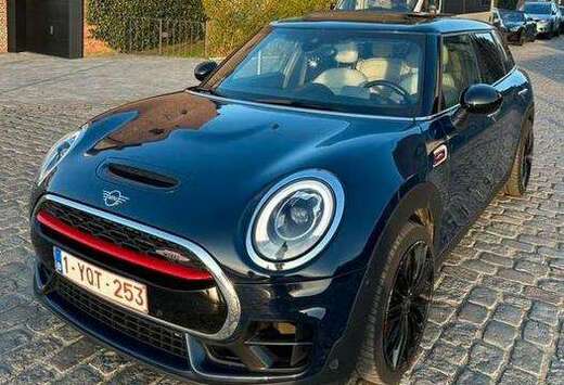 MINI Mini John Cooper Works Clubman All4 Sport-Aut.