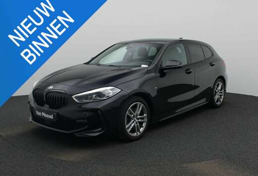 BMW 1 Reeks Hatch 116iA (80 kW) M Pakket  LED  NAVI