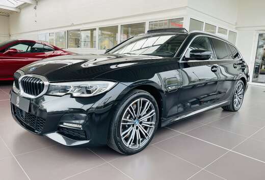 BMW eA PHEV ** GARANTIE + PACK M + TOIT PANO + LED **