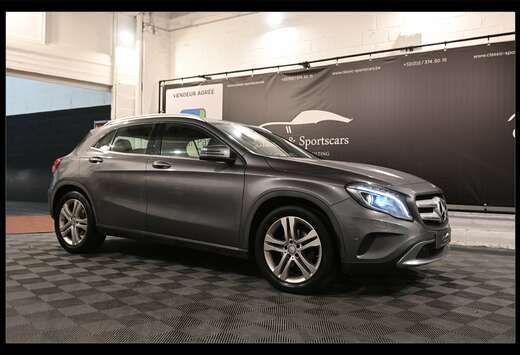 Mercedes-Benz GLA 200d EURO 6b / PACK SPORT / XENON / ...