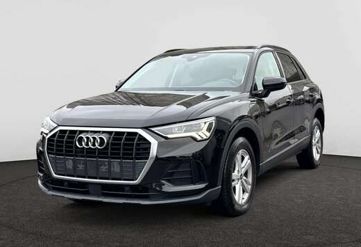 Audi Audi Q3  Attraction 45 TFSI e  180(245) kW(ch) S ...