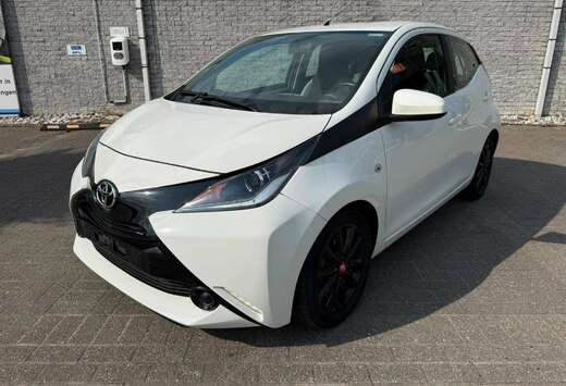 Toyota Aygo 1.0i VVT-i x-music GARANTIE 12 MOIS/MAAND ...