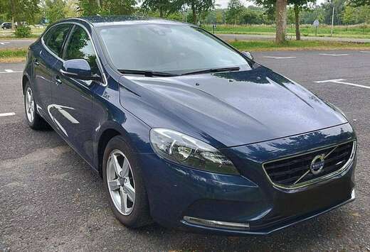 Volvo V40 1.6 T3 Momentum