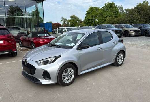 Mazda 1.5 Hybrid VVT-i 116 Centre-Line