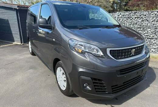 Peugeot Compact Premium L1 BlueHDi S/S EAT8