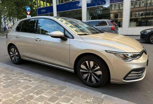 Volkswagen Golf 2.0 SCR TDi Life Business Premium DSG