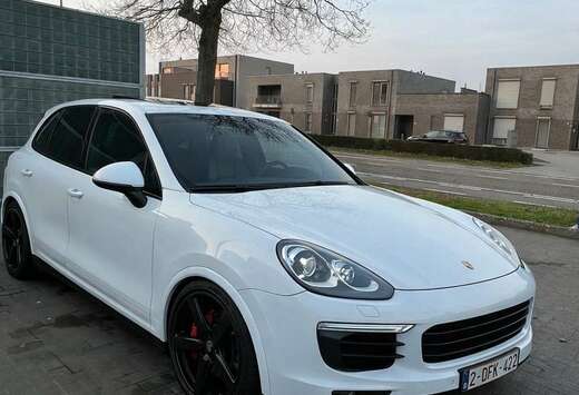 Porsche Cayenne S