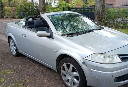 Renault Mégane CC 1.6i Exception