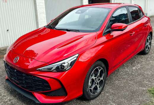 MG Hybrid+ Luxury (Trophy)