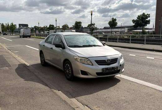 Toyota Corolla 1.4i VVT-i Luna
