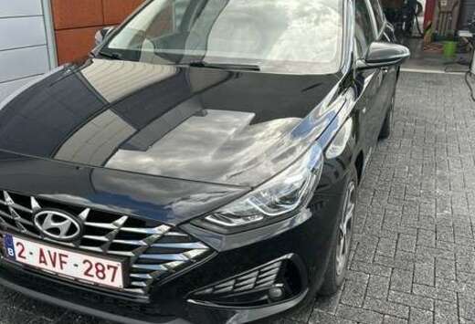 Hyundai i30 1.6 CRDi MHEV Techno DCT