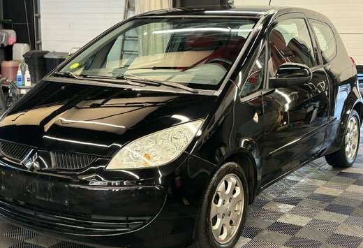 Mitsubishi benzine AUTOMATIQUE bj. 2006 138411km