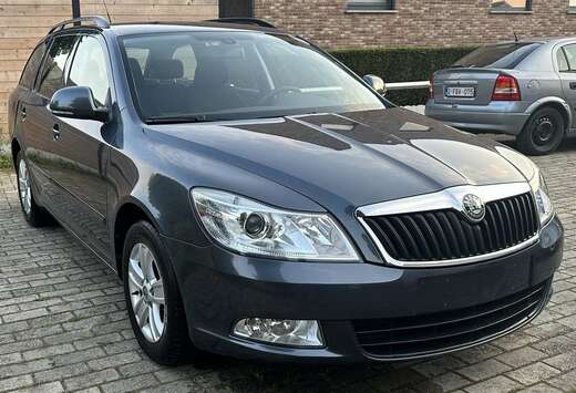 Skoda Octavia Combi 1.6 TDI DPF IMPULS EDITION