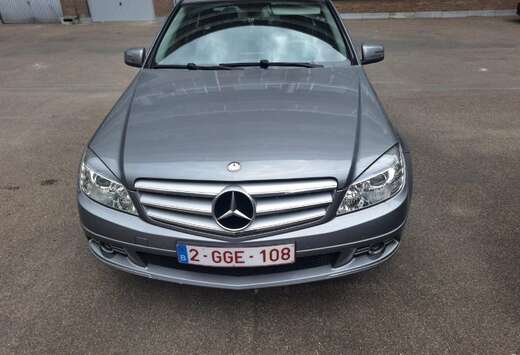 Mercedes-Benz C180 / Automatique / Benzine