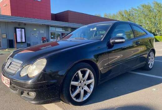 Mercedes-Benz C 180 Kompressor Coupe Sport