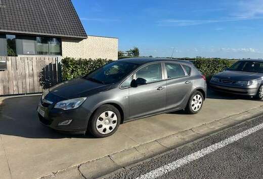 Opel Astra 1.3 CDTI DPF ecoFLEX Edition