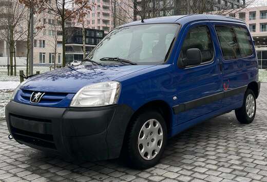 Peugeot 1.4i Totem Hayon/ARklep