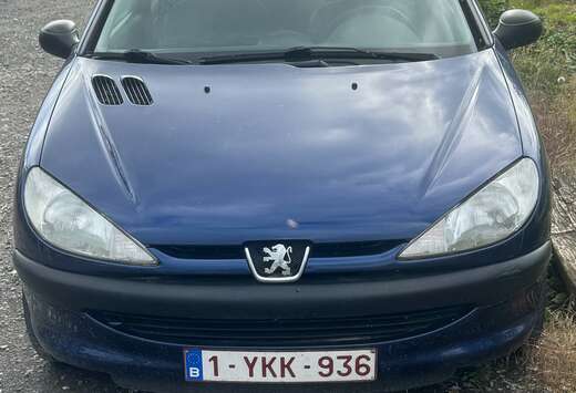 Peugeot 1.1i XR
