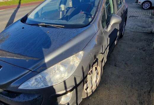 Peugeot SW 120 VTi Tendance