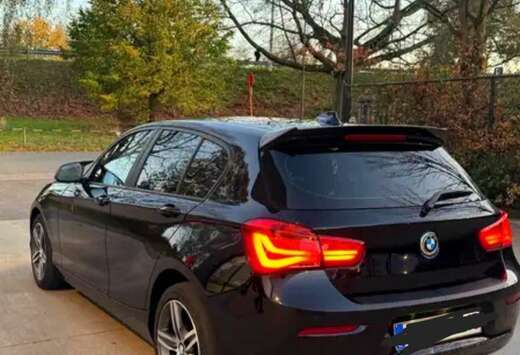 BMW 118i Advantage - Navi - Cruise - Airco - Car Pass