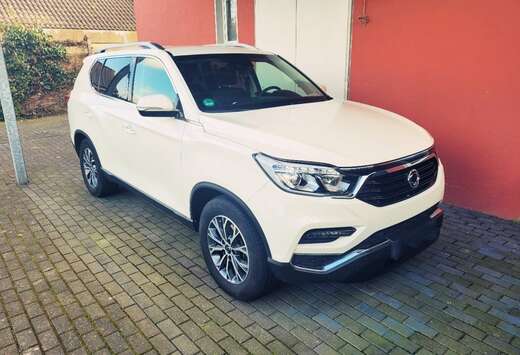 SsangYong 2.2 RX220e-Xdi 4WD Sapphire (EU6d-TEMP)