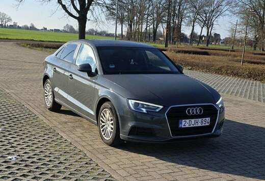 Audi A3 Sportback 1.6 TDi Business Edition S tronic