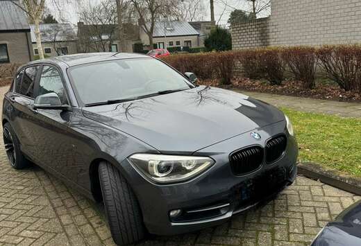 BMW 118i Sport Line