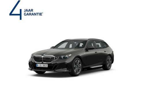 BMW eDrive40 Touring M Sport  Drive+  CAMERA