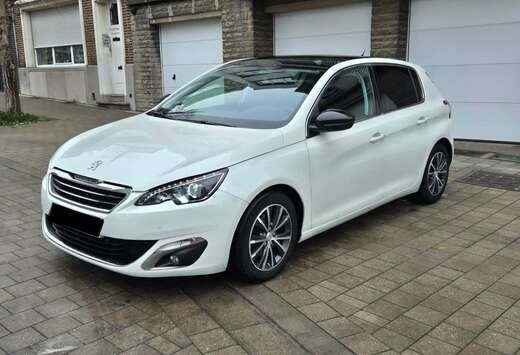 Peugeot 1.2 Allure STT