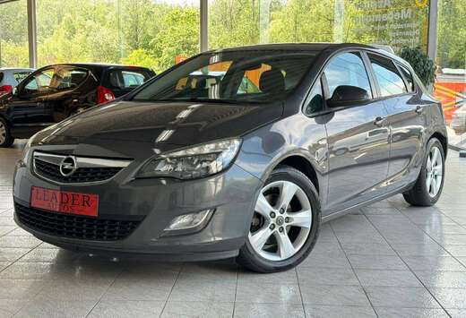Opel 1.7 DIESEL 110CV - AIRCO - CRUISE