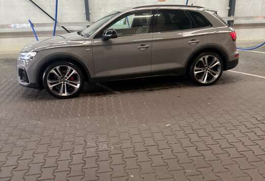 Audi 50 TFSIe quattro S tronic line