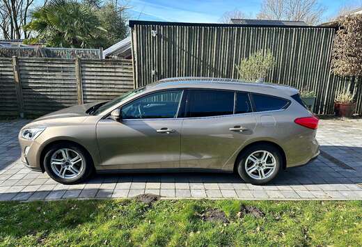 Ford Focus 1.0 EcoBoost Titanium