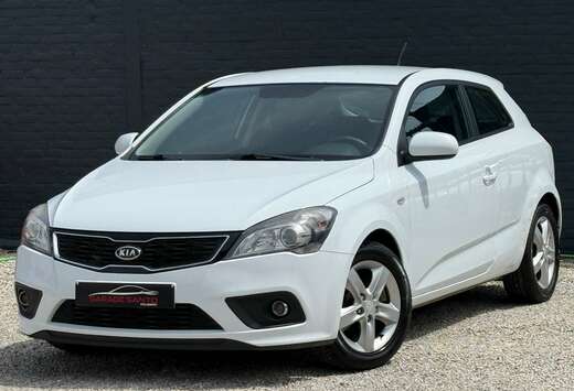Kia  RÉSERVÉE  RÉSERVÉE