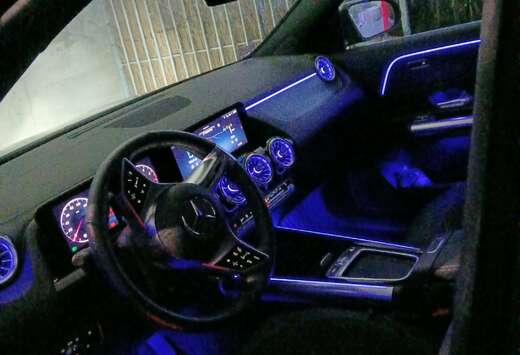 Mercedes-Benz GLA 180 Essential Line Essential Line