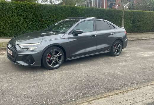 Audi 30 TFSI S line