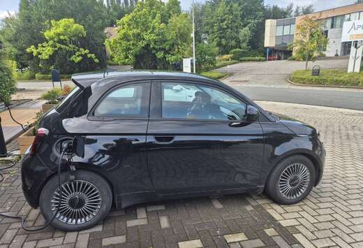 Fiat e-500 42 kWh Action