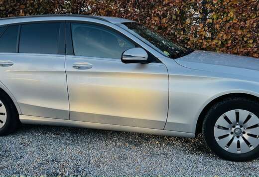 Mercedes-Benz AUTO IS NIEUW en GEKEURD voor verkoop