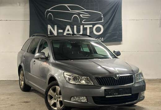 Skoda BOTE AUTO  CARNET ENTRETIEN  GARANTI 1 AN