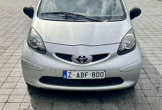 Toyota 1.0i VVT-i Blue MMT