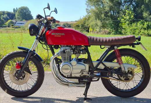 Honda CB400F FOUR