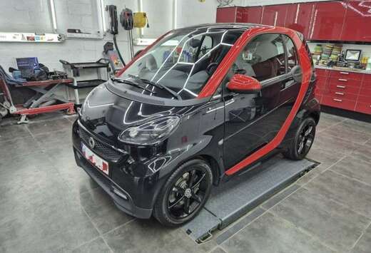 Smart Cabrio 1.0 71ch mhd Sharpred Softouch
