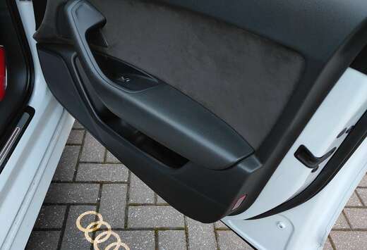 Audi 2.0 TDi ultra S line Sport Edition tr.