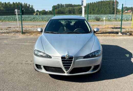 Alfa Romeo Alfa Romeo 147 1.6 essence