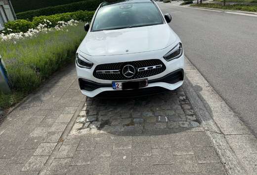 Mercedes-Benz 7G-DCT AMG Line