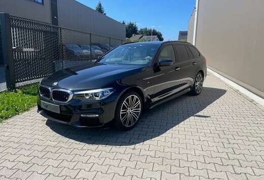 BMW Business dA M SPORT / PANO / \