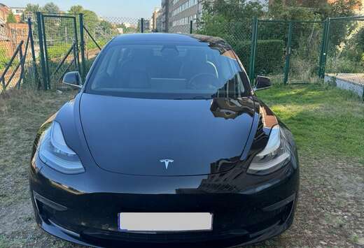 Tesla 44 kWh Standard Plus