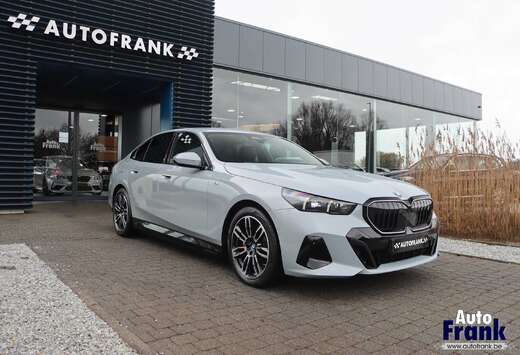 BMW 40 / 4X4 / SPORT-PRO / MEMO / INTGR STR / 360CAM