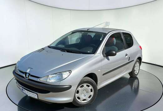 Peugeot 1.1i XR