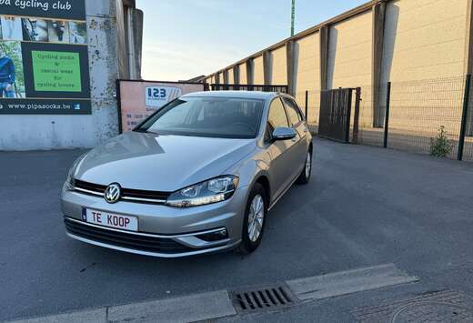 Volkswagen Golf 1.0 TSI BMT Comfortline